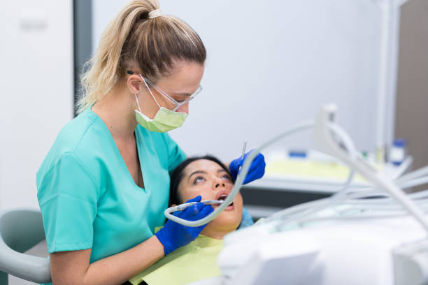 Best Weekend Emergency Dentist in Fairfield Beach, OH